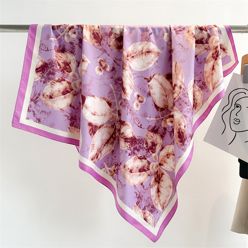 女性用の大きな正方形のプリントスカーフ,レトロなツイルシルク - Scarf Silk Square のレビューと価格